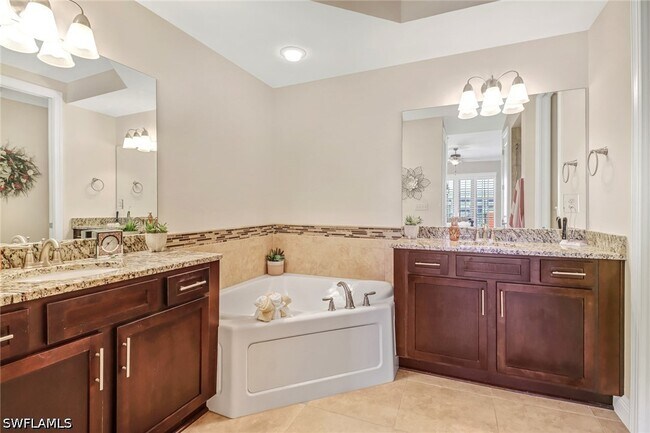 Building Photo - 23161 Fashion Dr