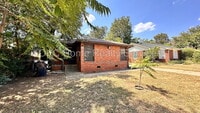 Building Photo - 6413 N Ross Ave