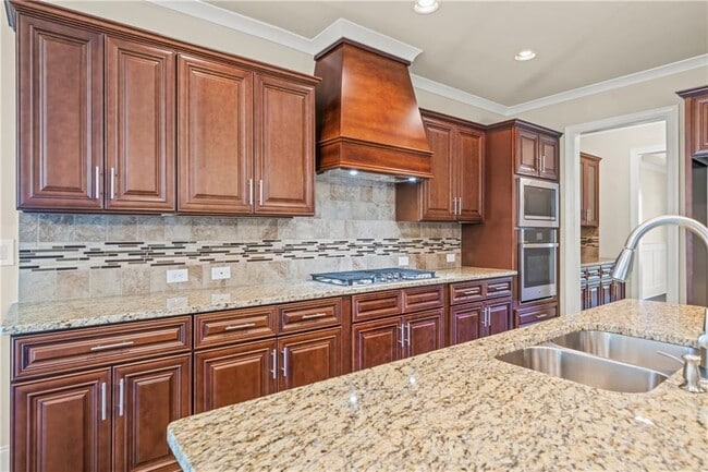 Building Photo - 710 Deer Holw Trce