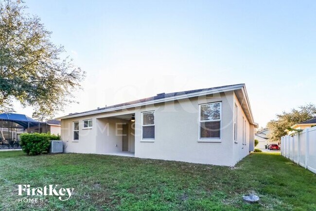 Building Photo - 35120 Deerfield Oaks Dr