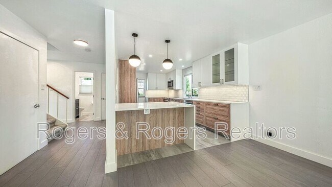 Building Photo - 20272 Pacifica Dr