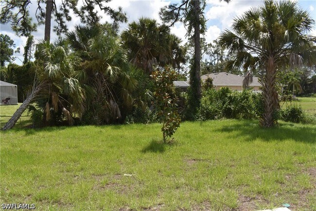 Building Photo - 1544 Waldorf Dr