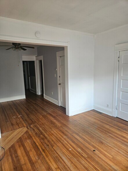 Building Photo - 203 Myrtle Ave