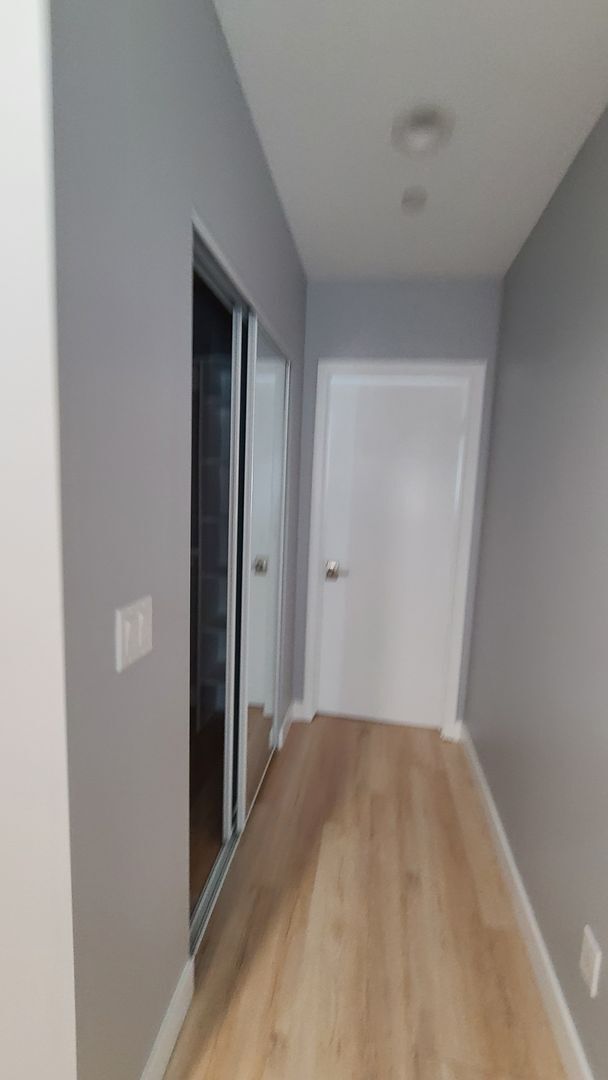 Building Photo - 84(142-144 1/2)