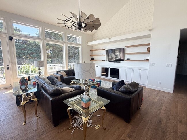 Building Photo - 1776 Mousebird Ave NW