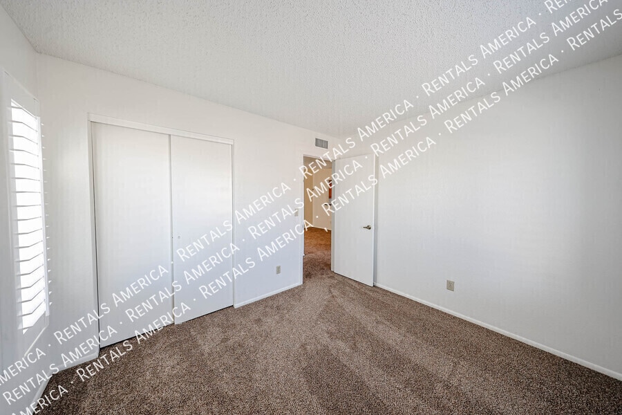 Building Photo - 3301 E Wescott Dr