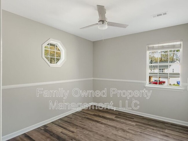 Building Photo - 2296 Boulder Ct