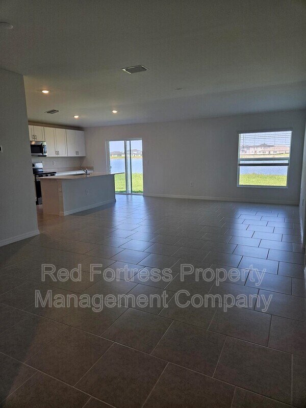 Building Photo - 17633 Paradiso Wy