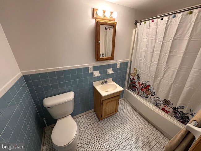 Building Photo - 12032 Millbrook Rd