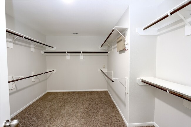 Building Photo - 17614 Glade Landing Ln