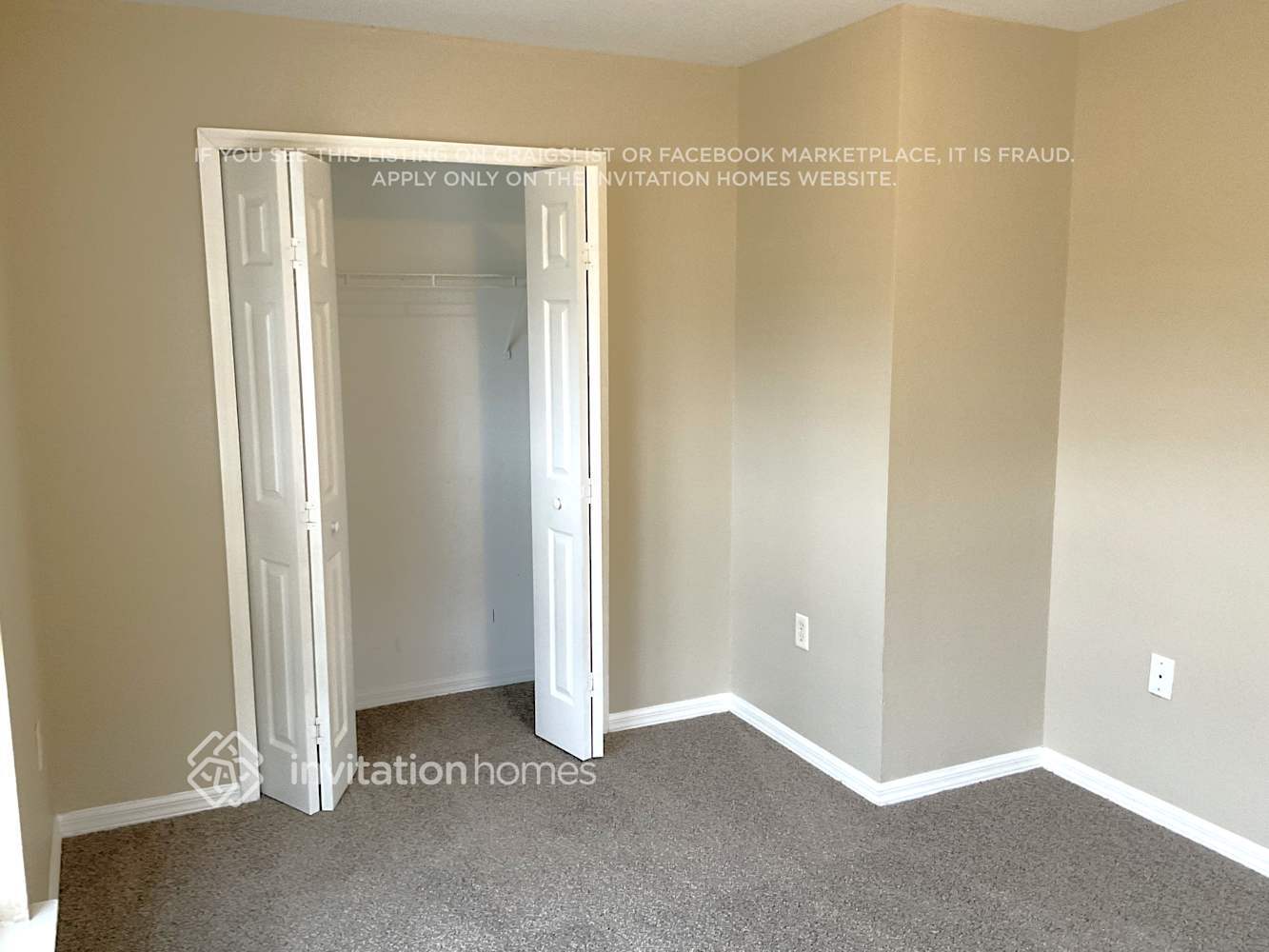 Building Photo - 627 Parakeet Ct