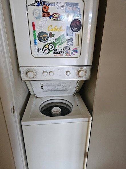 Building Photo - 173 Newark Ave