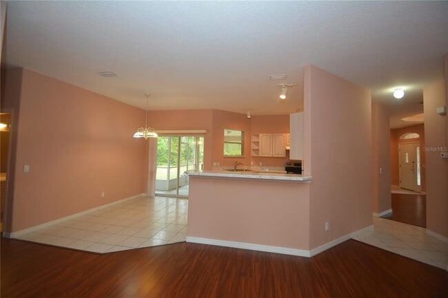 Building Photo - 3 Senora Ct