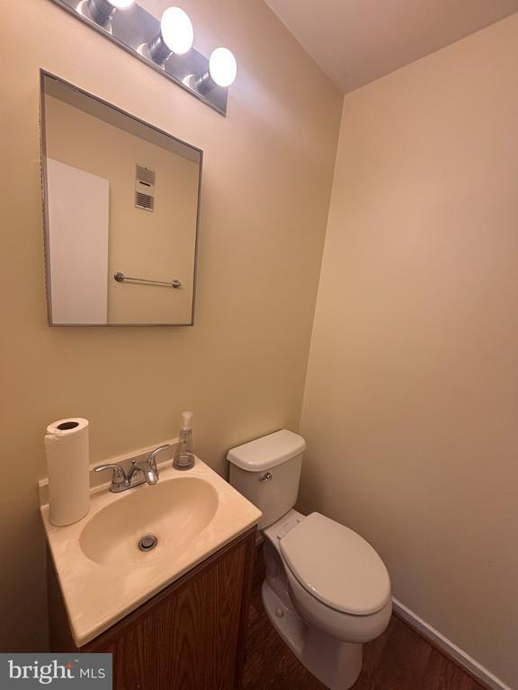 Building Photo - 10242 Ridgeline Dr