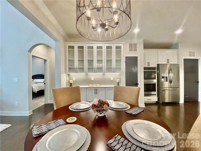 Building Photo - 6509 Winterfell Ct