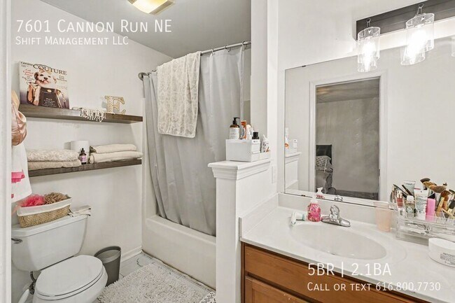 Building Photo - 7601 Cannon Run Dr NE