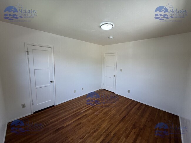 Building Photo - 4236 Corinth St