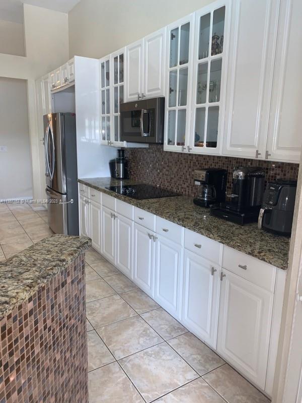 Building Photo - 5022 Stillwater Terrace