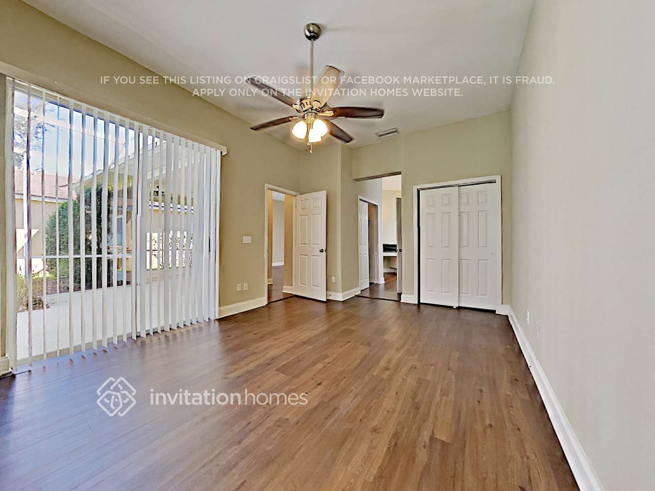 Building Photo - 852 Lakeworth Cir