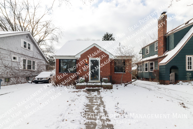 Primary Photo - Pleasant Ridge 3 Bedroom