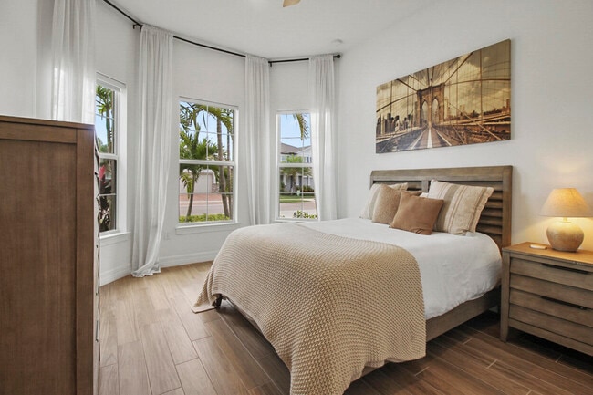 Building Photo - 10369 Northbrook Cir