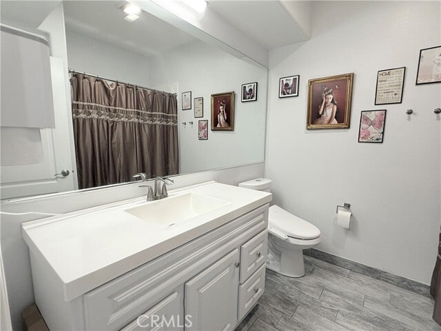 Building Photo - 3401 S Bentley Ave