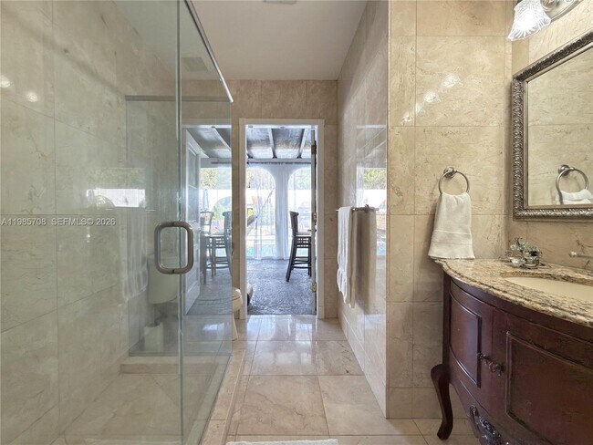 Building Photo - 7925 SW 124th St