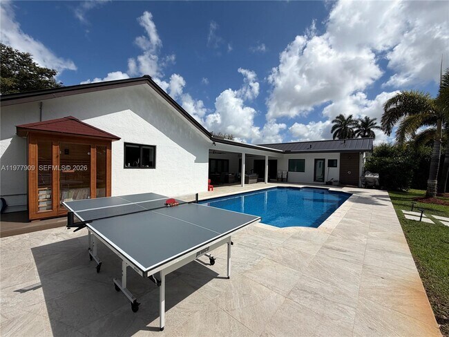 Building Photo - 11300 NW 5th St