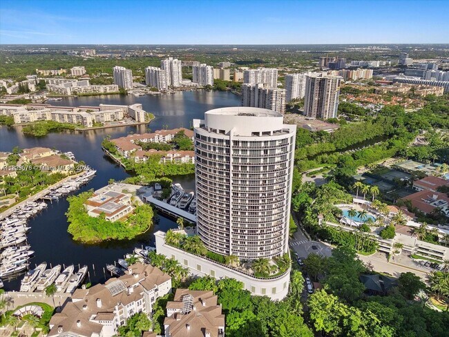 Building Photo - 4100 Island Blvd