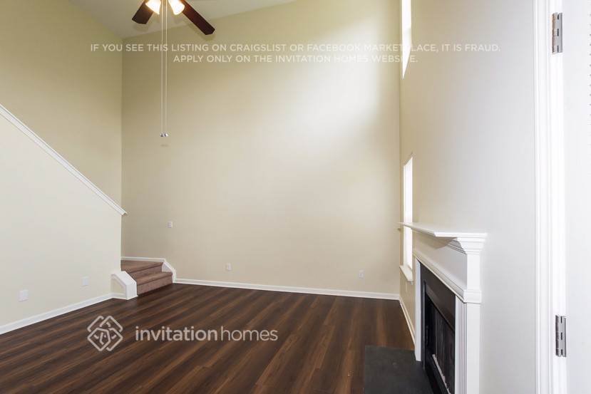 Building Photo - 216 Nellie Yale Pl