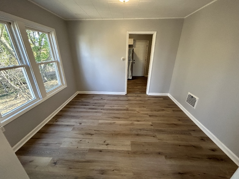 Building Photo - 133 Temple Pl