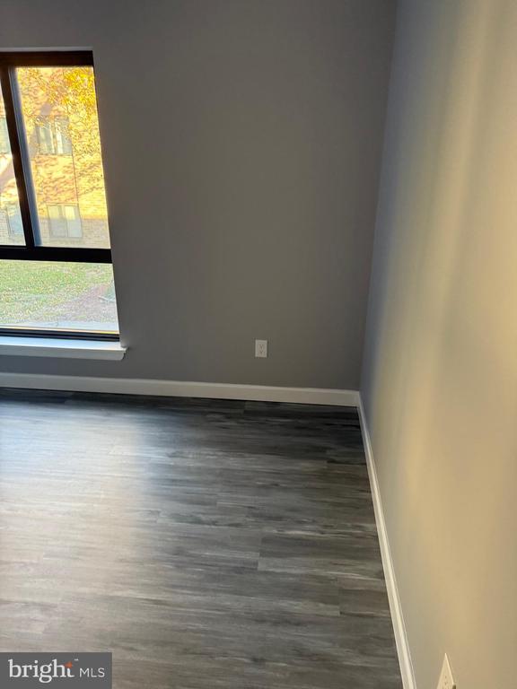 Building Photo - 6029 Majors Ln