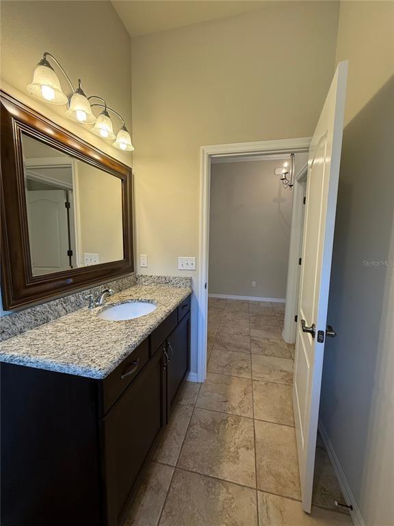 Building Photo - 6389 SW 48th Dr
