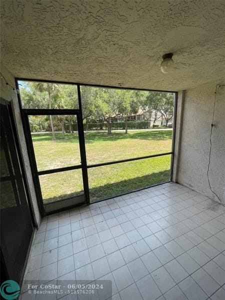 Building Photo - 3350 Jaywood Terrace