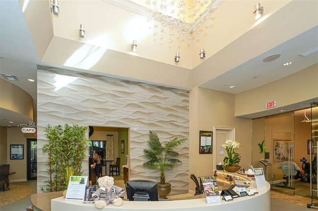 Building Photo - 13604 Messina Loop