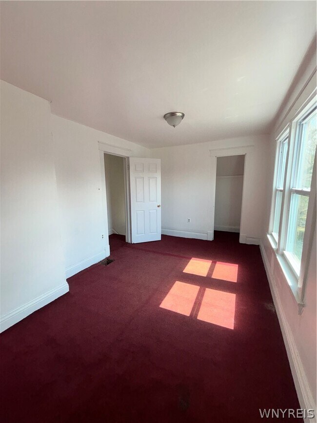 Building Photo - 1808 Whitney Ave