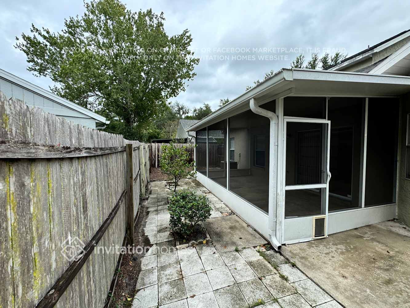 Building Photo - 724 Silver Birch Pl