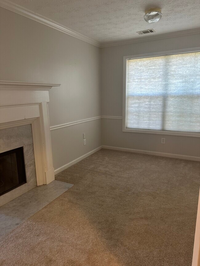 Building Photo - 6317 Compass Dr