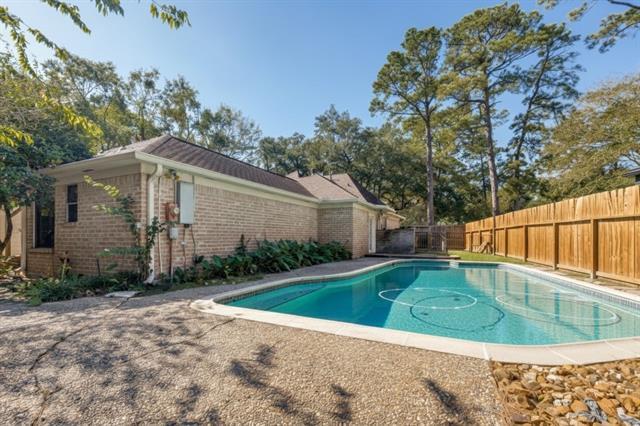 Building Photo - 3615 Fairvalley Dr