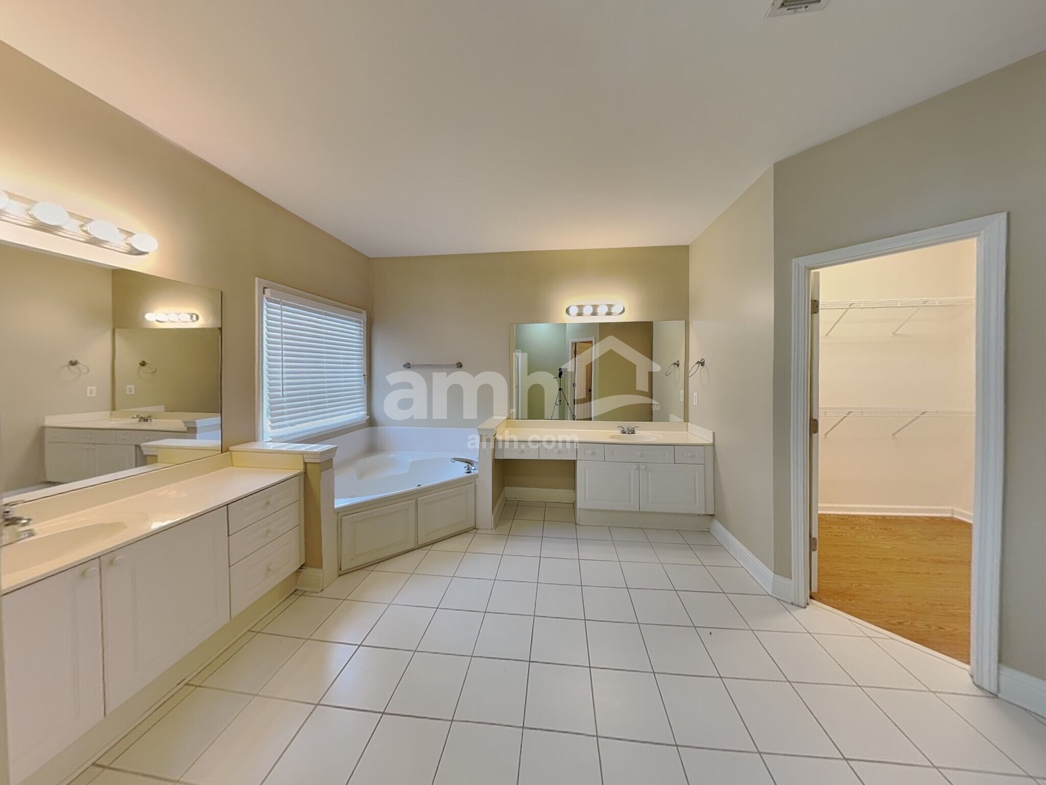 Building Photo - 2492 Herring Woods Trl