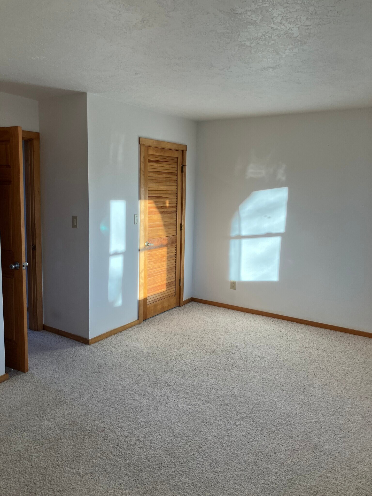 Building Photo - 3228 1/2 La Avenida de San Marcos