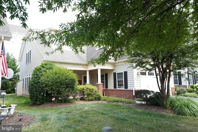 Building Photo - 20779 Crescent Pointe Pl