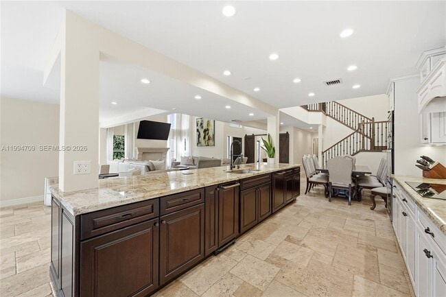 Building Photo - 21944 Town Pl Dr