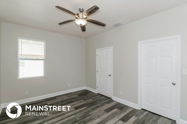 Building Photo - 505 Waller St