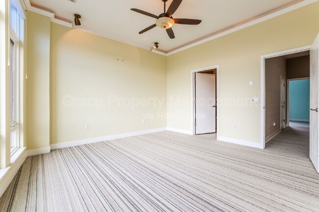 Building Photo - 2507 Larimer St