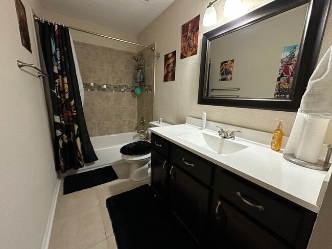 Building Photo - Call Amanda Tate at (757)289-6810 for more information