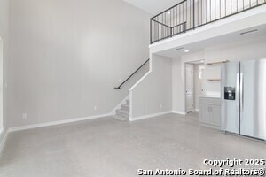 Building Photo - 2004 Cedar Hill Dr
