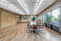 Building Photo - 132 Lakefront Blvd