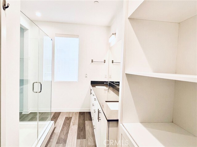 Building Photo - 2336 Synergy