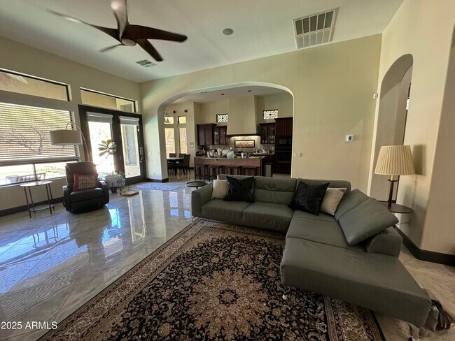 Building Photo - 4053 N Sage Creek Cir